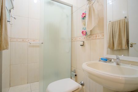 Casa de condomínio para alugar com 114m², 2 quartos e 2 vagasBanheiro da Suíte 2
