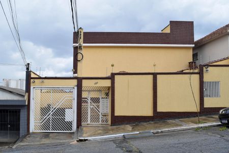 Casa de condomínio à venda com 114m², 2 quartos e 2 vagasFachada