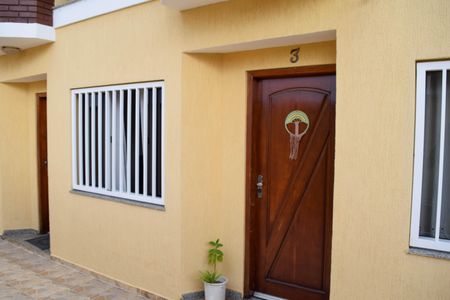 Casa de condomínio à venda com 114m², 2 quartos e 2 vagasEntrada