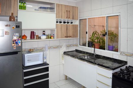 Casa de condomínio à venda com 114m², 2 quartos e 2 vagasCozinha