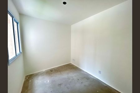 Apartamento à venda com 44m², 2 quartos e 1 vagaQuarto 2