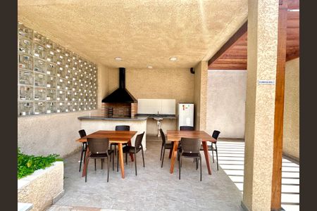 Apartamento à venda com 44m², 2 quartos e 1 vagaÁrea comum - Churrasqueira