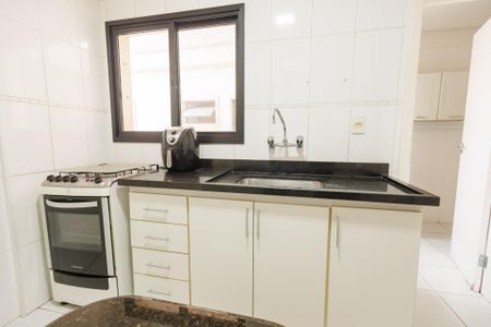 Apartamento para alugar com 90m², 2 quartos e 2 vagasCozinha
