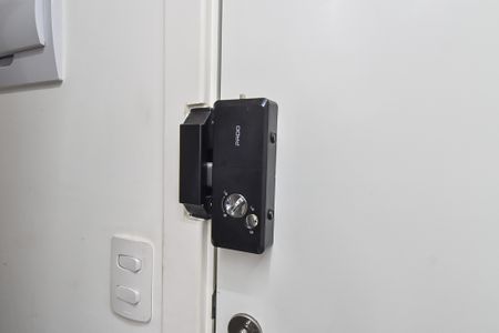 Apartamento à venda com 24m², 1 quarto e sem vaga Apartamento à venda com 24m², 1 quarto e sem vagaFechadura digital