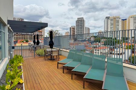 Studio à venda com 27m², 1 quarto e sem vagaPiscina