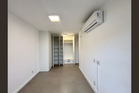 Apartamento para alugar com 98m², 2 quartos e 1 vagaSuíte 2 - banheiro