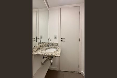Apartamento para alugar com 98m², 2 quartos e 1 vagaLavabo
