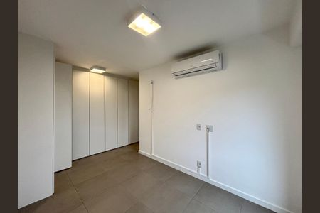 Apartamento para alugar com 98m², 2 quartos e 1 vagaSuíte 2 - banheiro