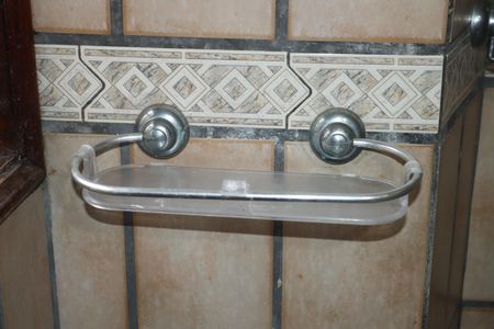 Casa de condomínio para alugar com 400m², 5 quartos e 4 vagasEdicula