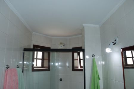 Casa de condomínio para alugar com 400m², 5 quartos e 4 vagasBanheiro Social 2