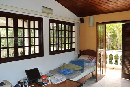 Casa de condomínio para alugar com 400m², 5 quartos e 4 vagasQuarto de Serviço