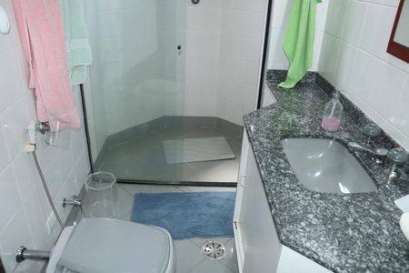 Casa de condomínio para alugar com 400m², 5 quartos e 4 vagasBanheiro Social 2