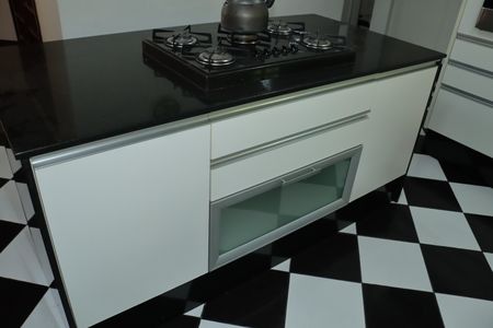 Casa de condomínio para alugar com 400m², 5 quartos e 4 vagasCozinha