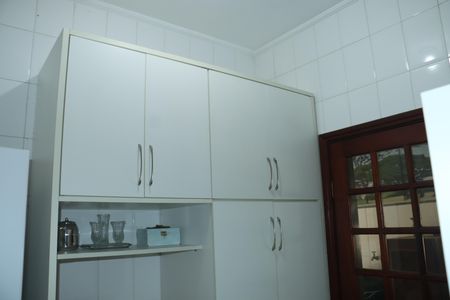 Casa de condomínio para alugar com 400m², 5 quartos e 4 vagasCozinha 2