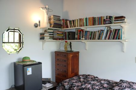 Casa de condomínio para alugar com 400m², 5 quartos e 4 vagasQuarto 1