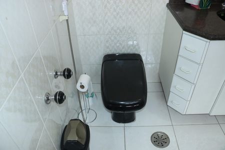 Casa de condomínio para alugar com 400m², 5 quartos e 4 vagasBanheiro Suíte 1