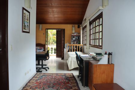 Casa de condomínio para alugar com 400m², 5 quartos e 4 vagasQuarto de Serviço