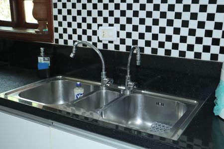 Casa de condomínio para alugar com 400m², 5 quartos e 4 vagasCozinha