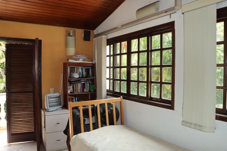 Casa de condomínio para alugar com 400m², 5 quartos e 4 vagasQuarto de Serviço