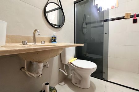 Apartamento à venda com 65m², 2 quartos e 2 vagasBanheiro Social