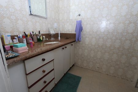 Apartamento à venda com 82m², 3 quartos e 1 vagaBanheiro