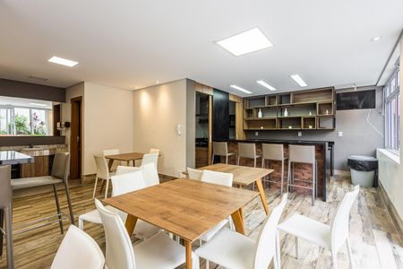 Apartamento à venda com 90m², 2 quartos e 1 vagaSalão de Festas