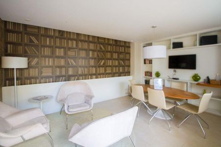 Apartamento para alugar com 36m², 1 quarto e 1 vagaSala de reunião