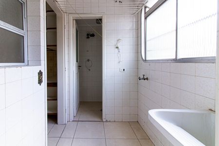 Apartamento à venda com 84m², 2 quartos e 1 vaga Apartamento à venda com 84m², 2 quartos e 1 vagaÁrea de Serviço