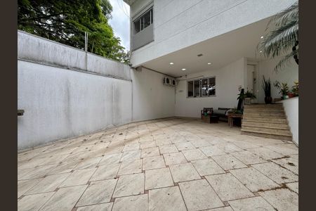 Casa para alugar com 550m², 4 quartos e 4 vagasGaragem 