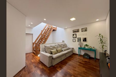 Casa para alugar com 550m², 4 quartos e 4 vagasSala Íntima 