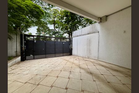 Casa para alugar com 550m², 4 quartos e 4 vagasGaragem 