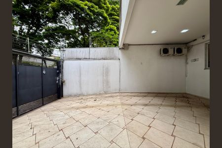 Casa para alugar com 550m², 4 quartos e 4 vagasGaragem 
