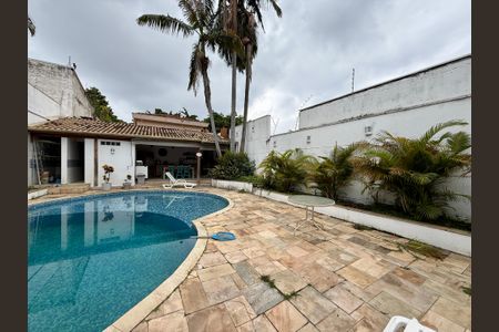 Casa para alugar com 550m², 4 quartos e 4 vagasPiscina 