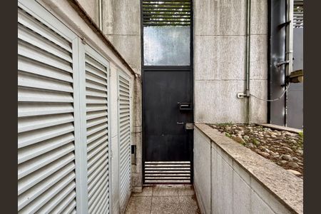 Casa para alugar com 550m², 4 quartos e 4 vagasEntrada 