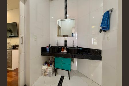 Casa para alugar com 550m², 4 quartos e 4 vagasBanheiro Suíte 3 e 4