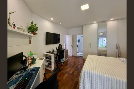 Casa para alugar com 550m², 4 quartos e 4 vagasSuíte 3