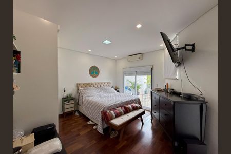 Casa para alugar com 550m², 4 quartos e 4 vagasSuíte 1