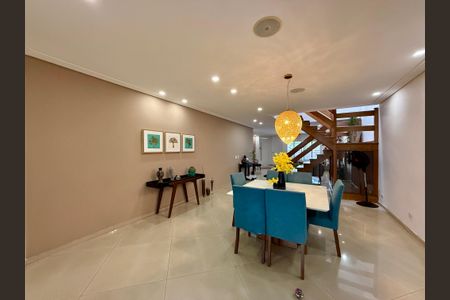 Casa para alugar com 550m², 4 quartos e 4 vagasSala 