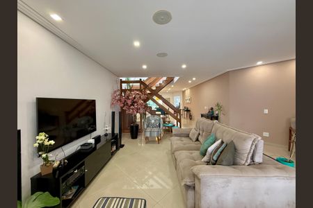 Casa para alugar com 550m², 4 quartos e 4 vagasSala 