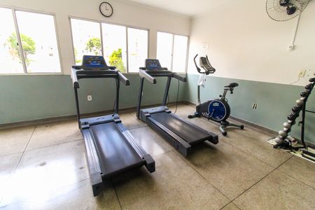 Apartamento para alugar com 43m², 2 quartos e 1 vagaÁrea comum - Academia