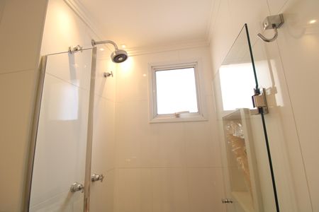 Apartamento à venda com 94m², 2 quartos e 2 vagasSuíte 1 / banheiro