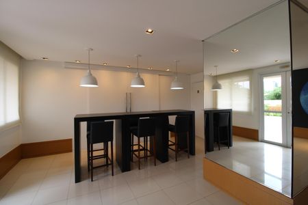 Apartamento à venda com 94m², 2 quartos e 2 vagasSalão de festas