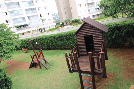 Apartamento à venda com 94m², 2 quartos e 2 vagasÁrea comum - Playground