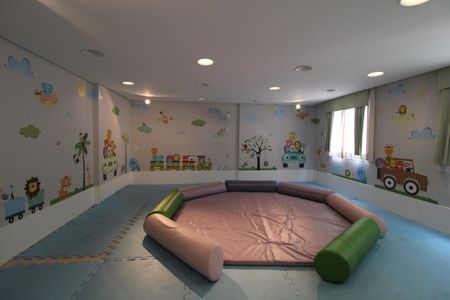 Apartamento à venda com 94m², 2 quartos e 2 vagasBrinquedoteca