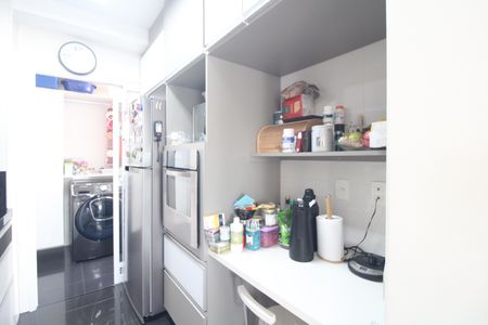 Apartamento à venda com 94m², 2 quartos e 2 vagasCozinha