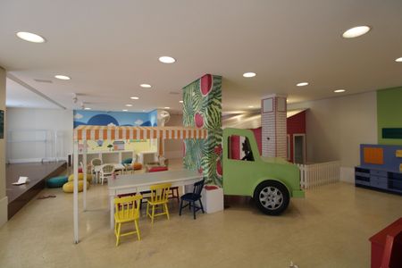 Apartamento à venda com 94m², 2 quartos e 2 vagasBrinquedoteca