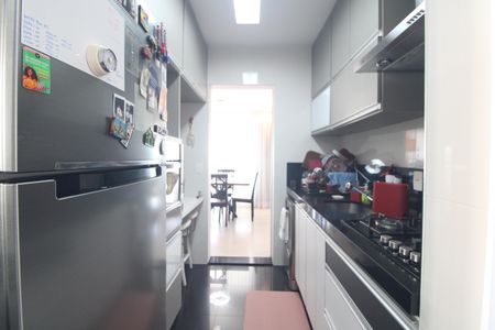 Apartamento à venda com 94m², 2 quartos e 2 vagasCozinha