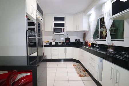 Casa à venda com 137m², 3 quartos e 3 vagasCozinha