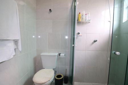 Casa à venda com 137m², 3 quartos e 3 vagasBanheiro Quarto 1 suíte