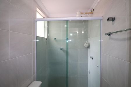 Casa à venda com 137m², 3 quartos e 3 vagasBanheiro 2